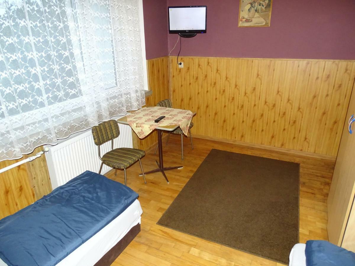 Gościniec Agrozajazd Glucholazy Zewnętrze zdjęcie